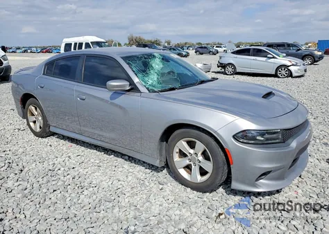 2018 Dodge Charger Sxt Plus z USA, uszkodzony, nr VIN 2C3CDXHG9JH238801